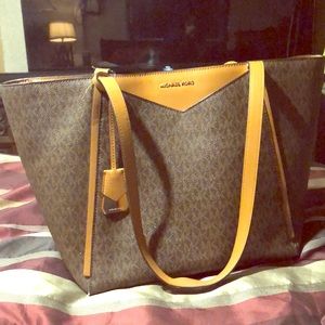 Michael Kors purse